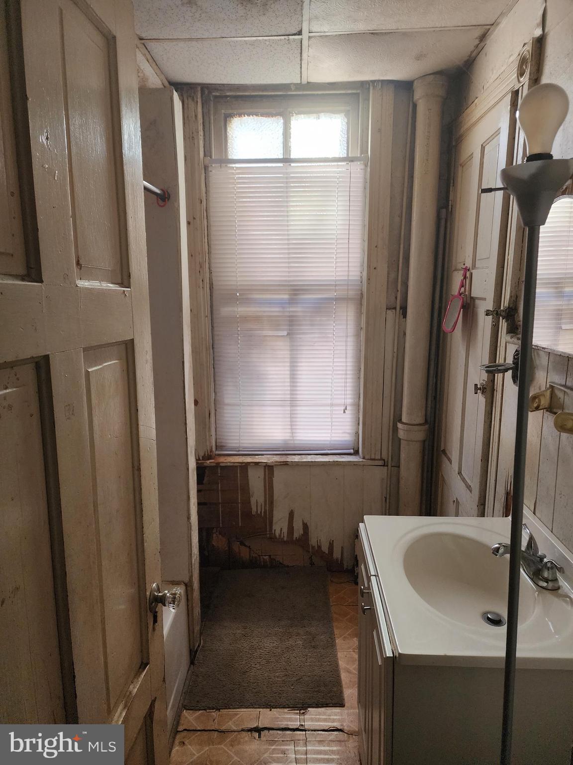 TEMPLE UNIVERSITY - Residential