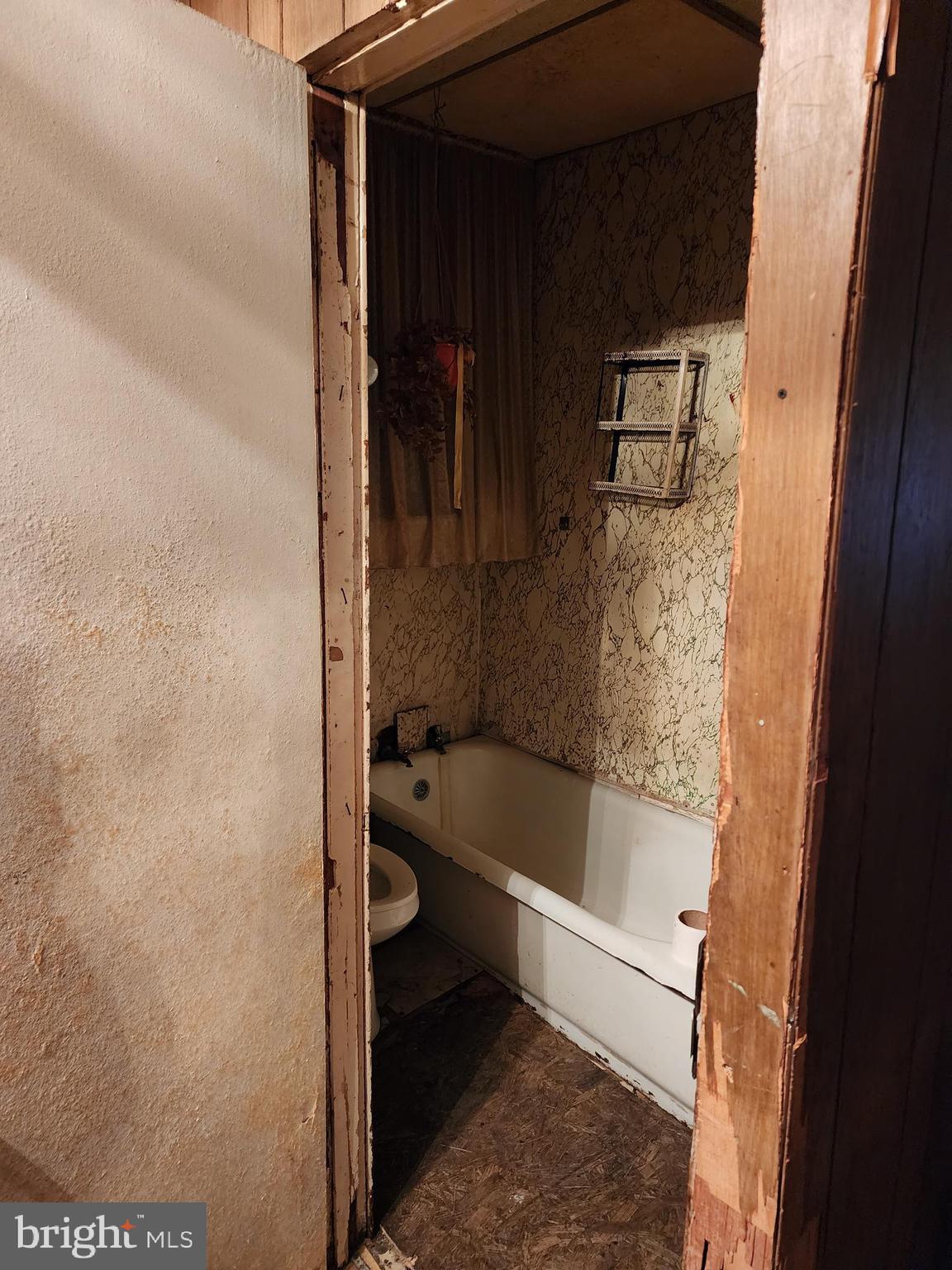 TEMPLE UNIVERSITY - Residential