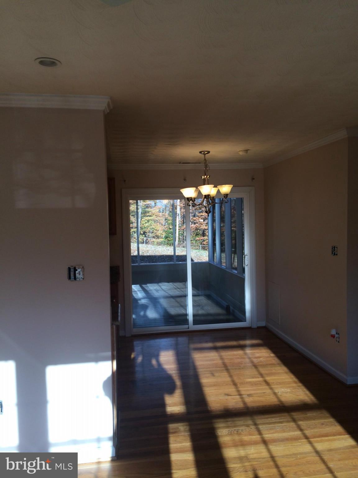 DALE CITY - Residential Lease