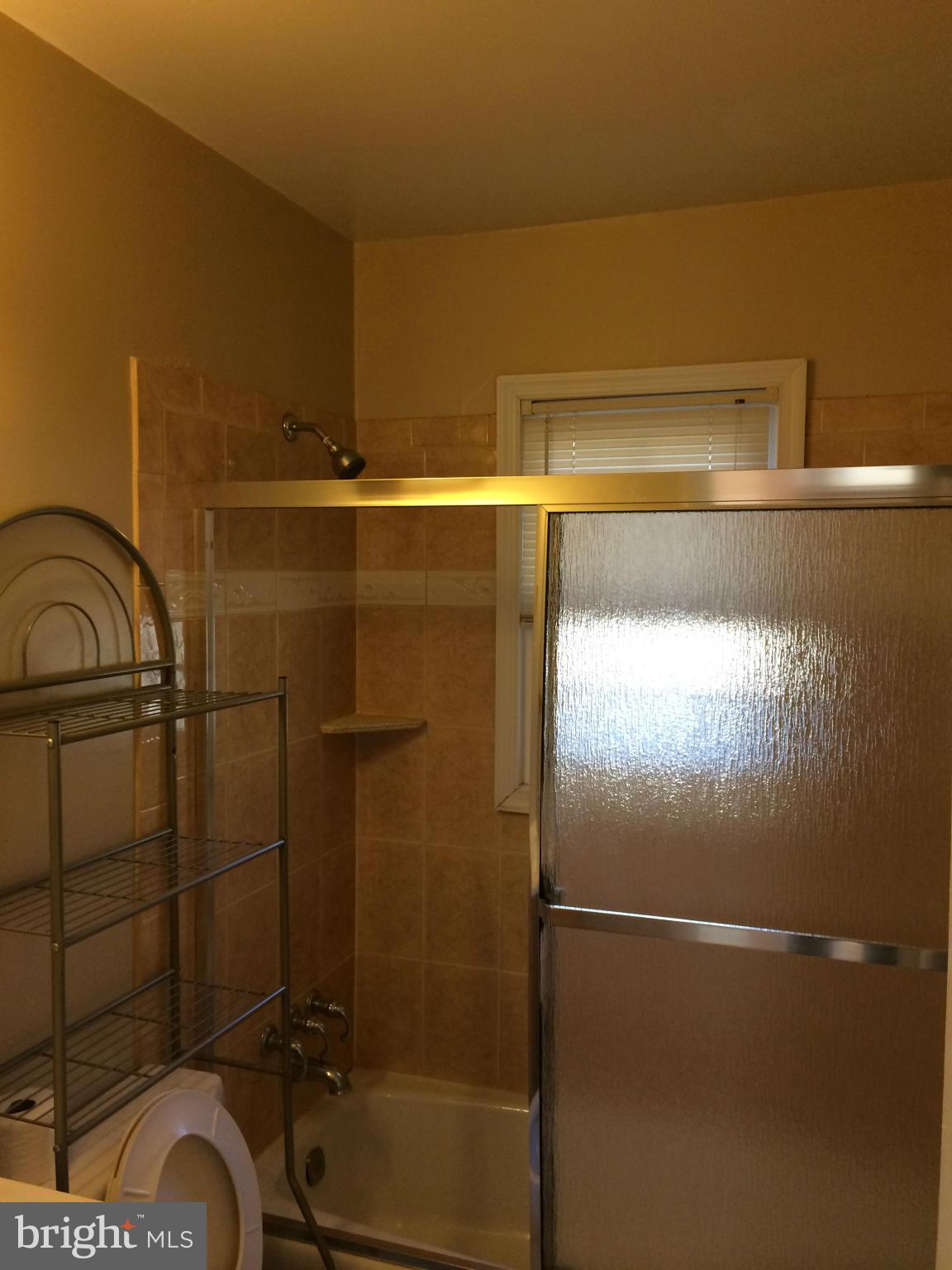 DALE CITY - Residential Lease