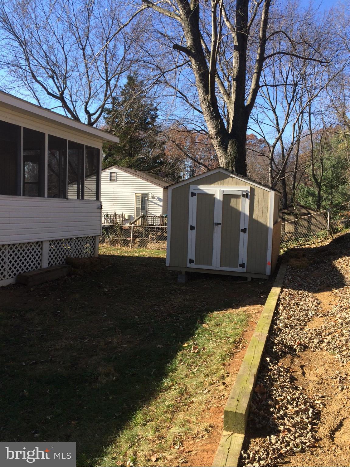 DALE CITY - Residential Lease