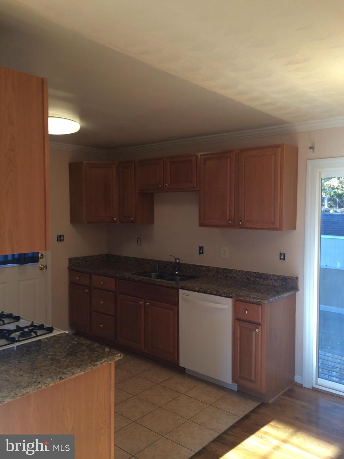 DALE CITY - Residential Lease