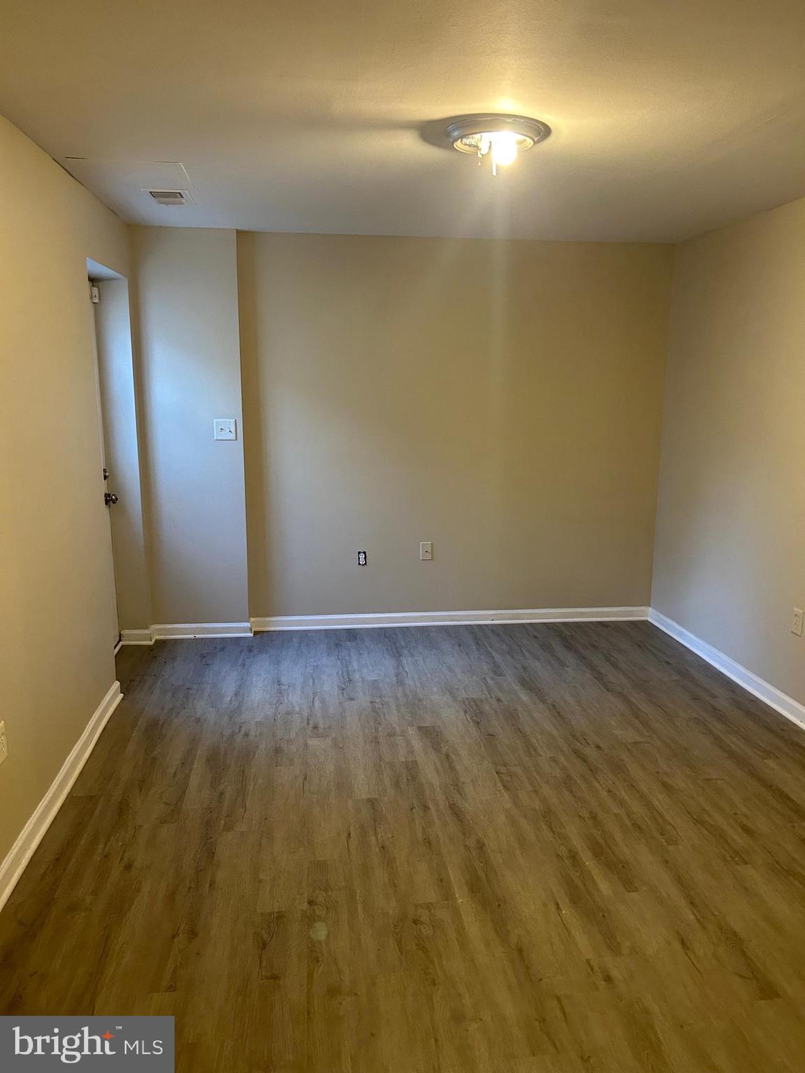 TROUT RUN - Residential Lease