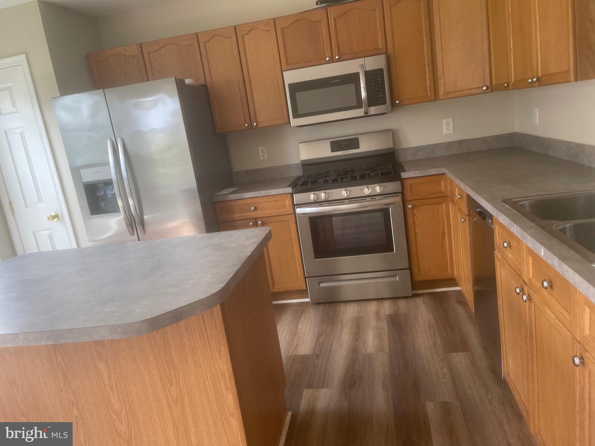 TROUT RUN - Residential Lease