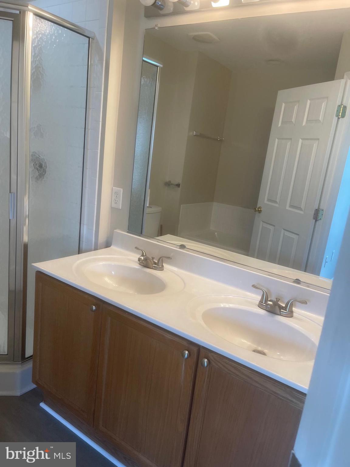 TROUT RUN - Residential Lease