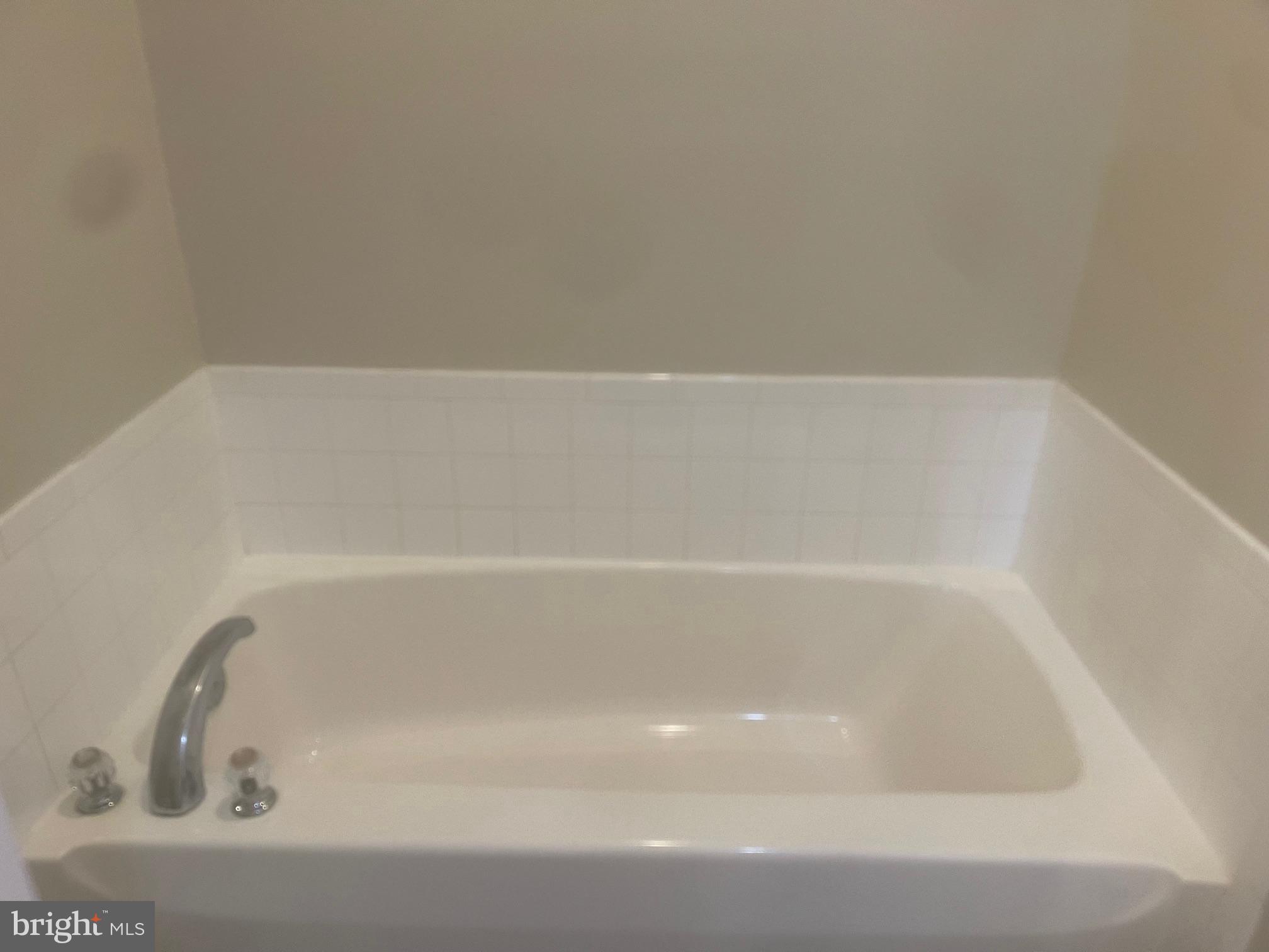 TROUT RUN - Residential Lease