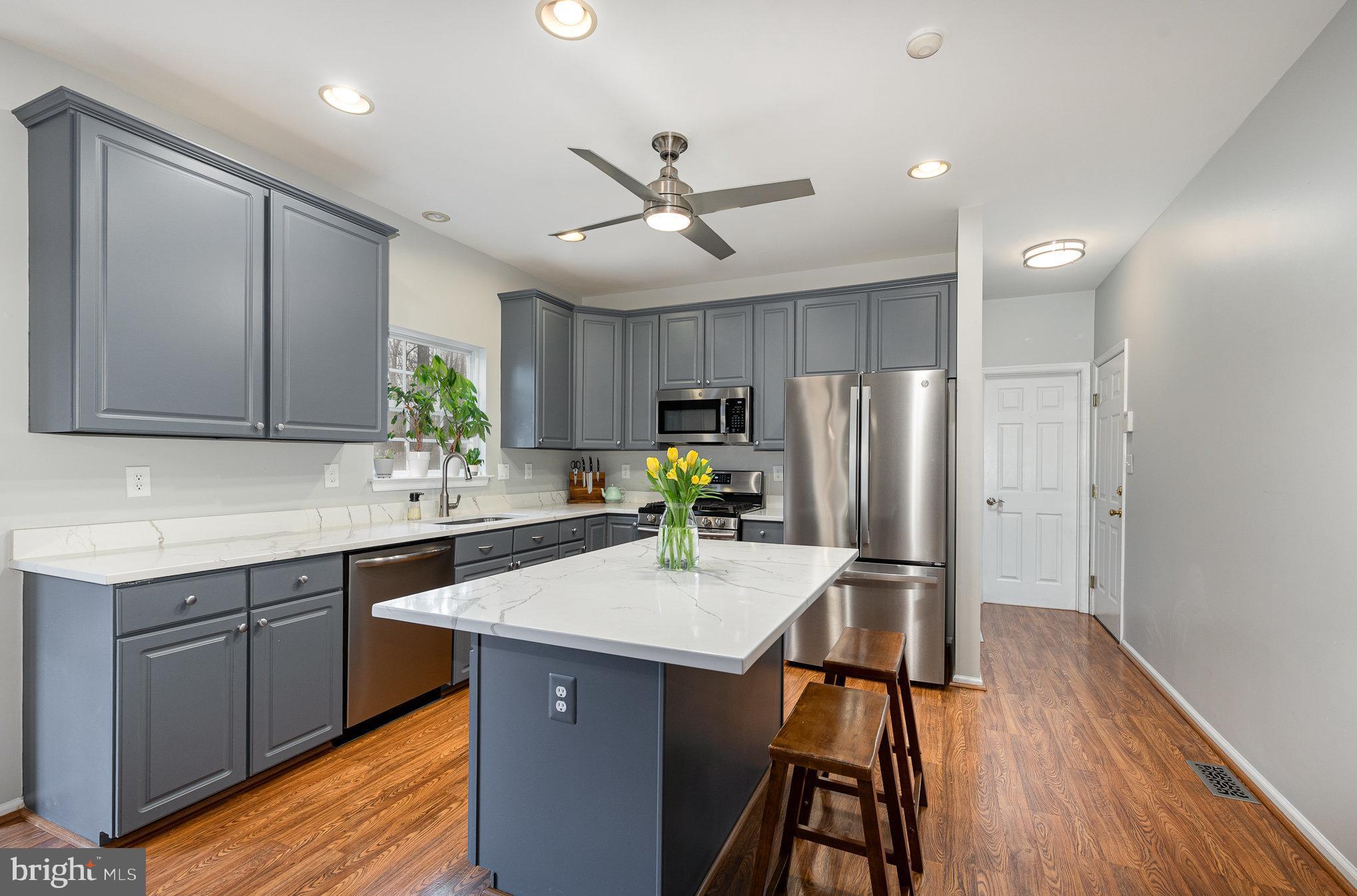 VINEYARD OAK - Residential