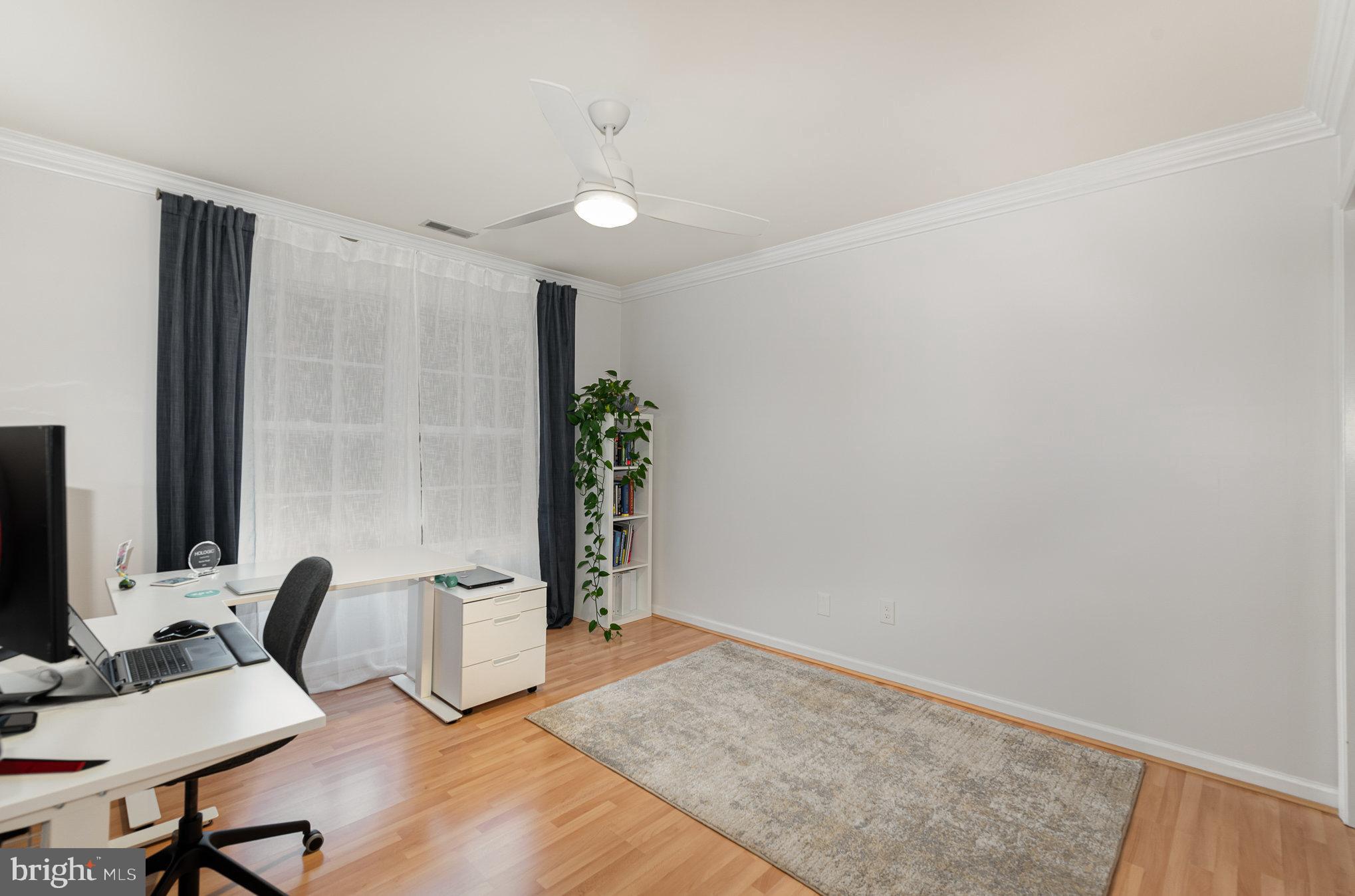 VINEYARD OAK - Residential