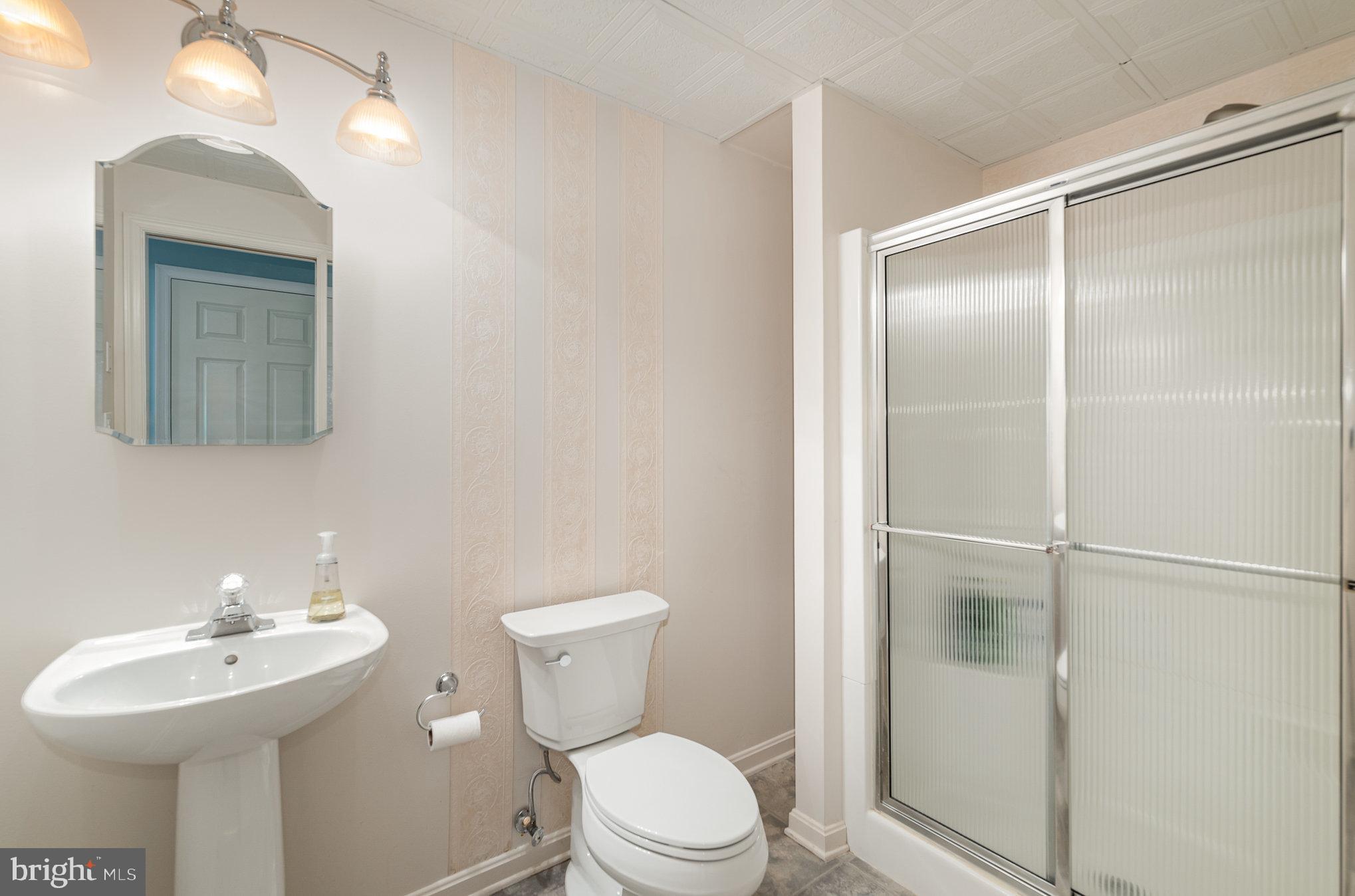 VINEYARD OAK - Residential