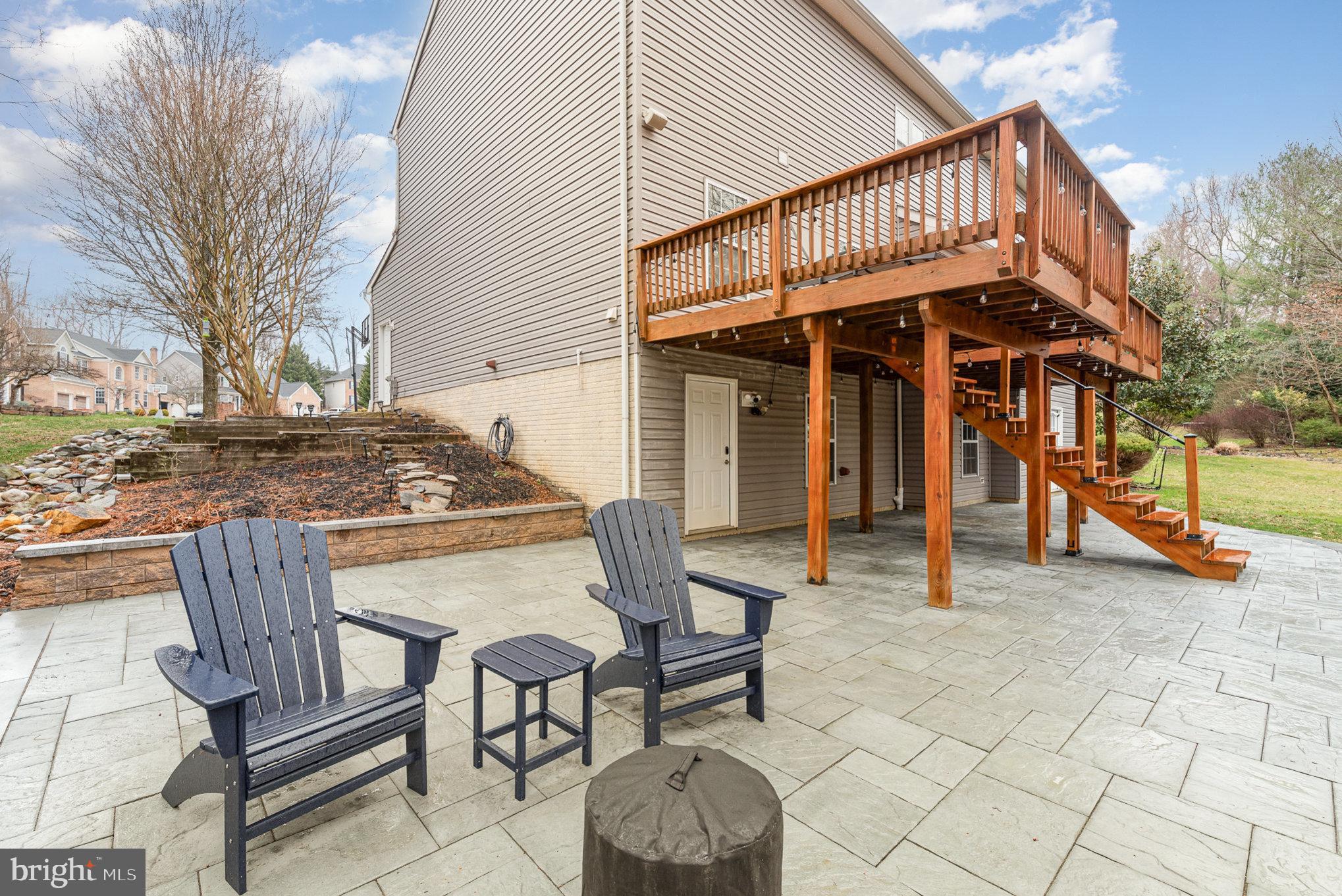 VINEYARD OAK - Residential