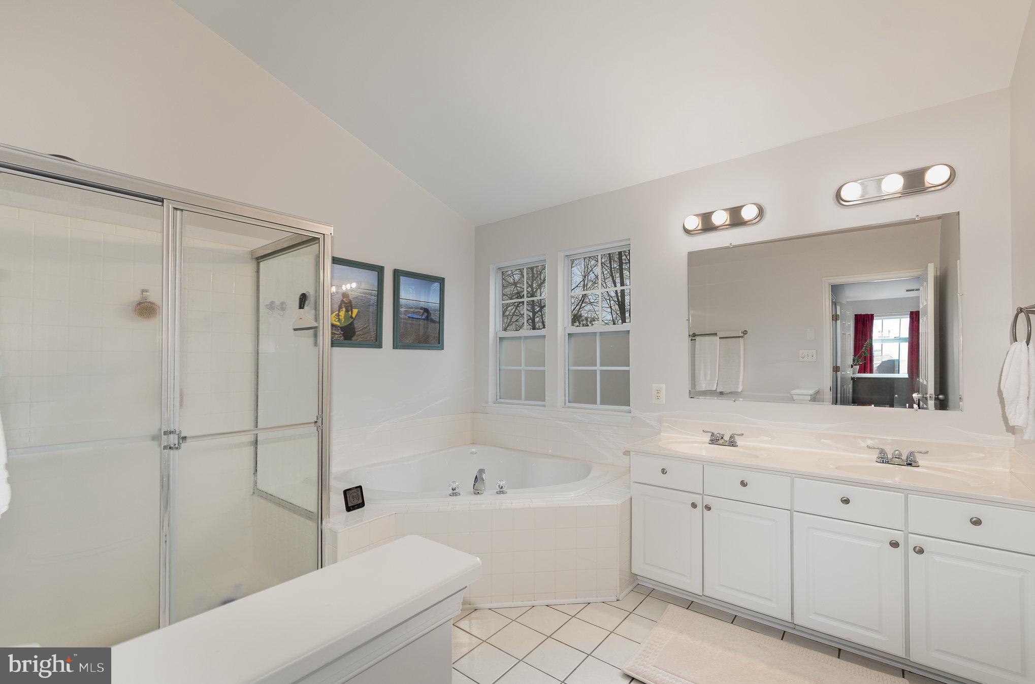 VINEYARD OAK - Residential