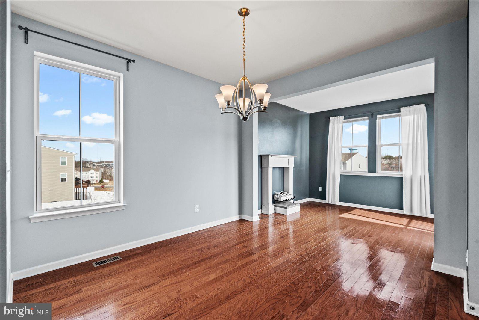 SUMMERFIELD - Residential Lease