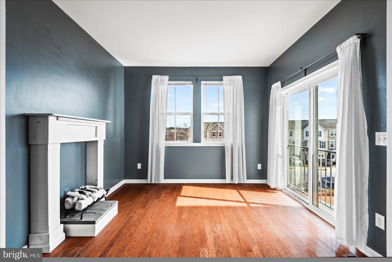 SUMMERFIELD - Residential Lease