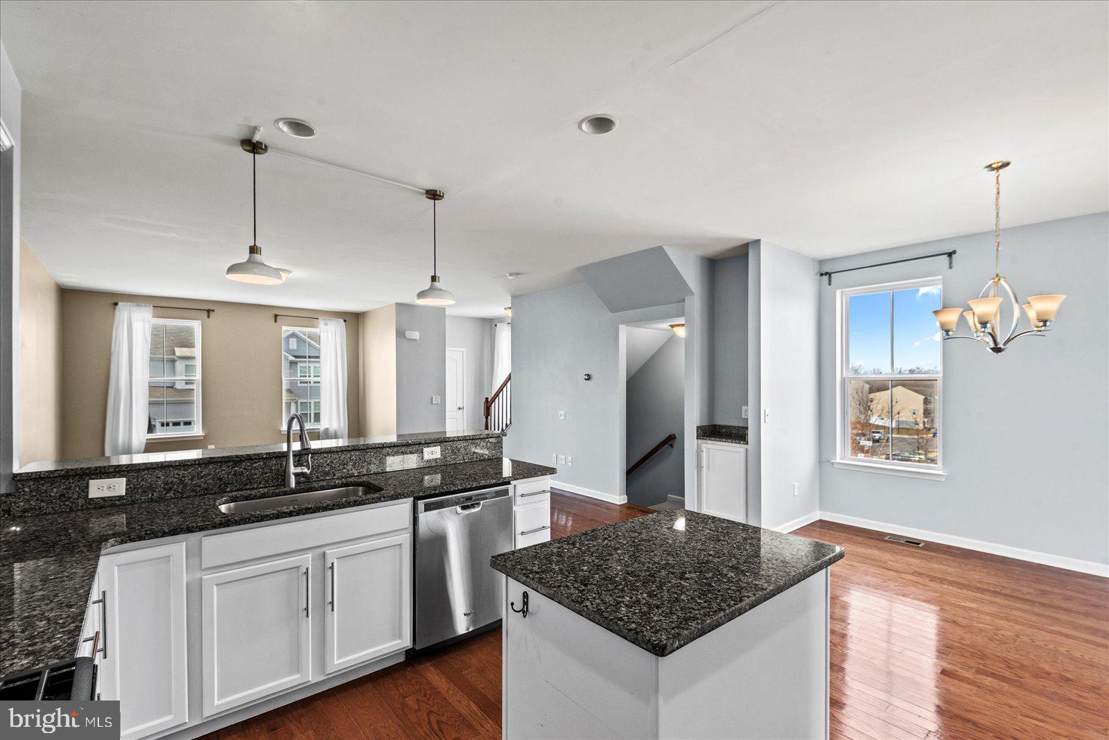 SUMMERFIELD - Residential Lease