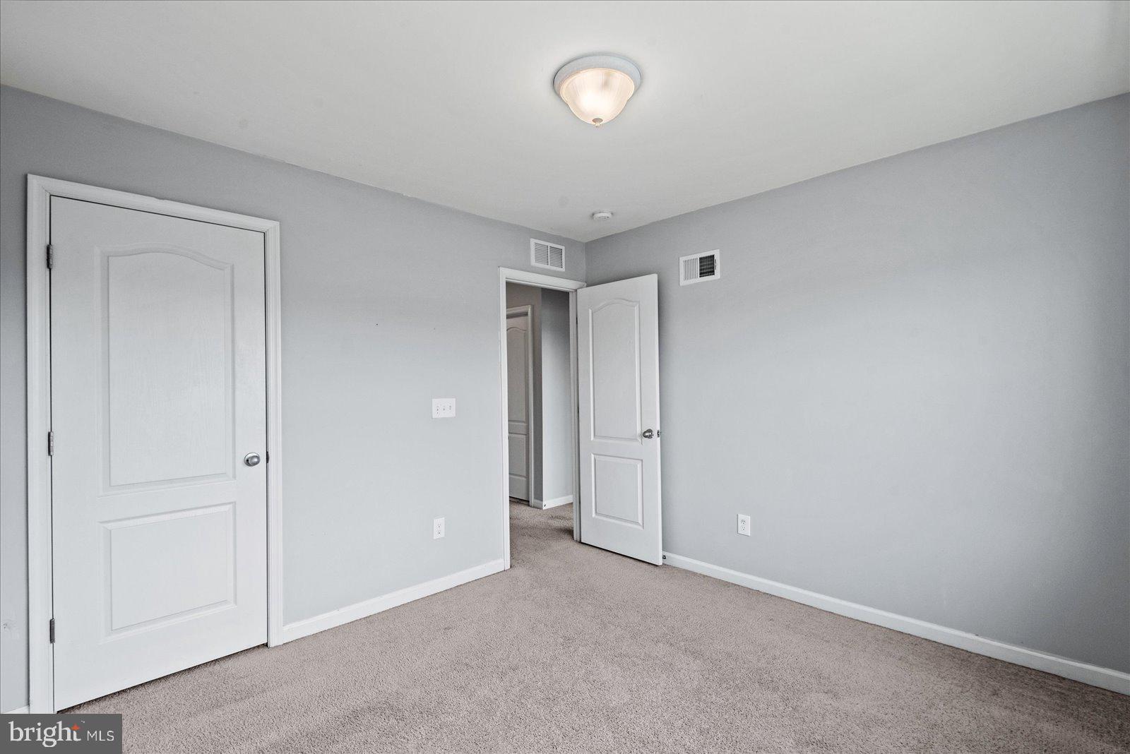 SUMMERFIELD - Residential Lease