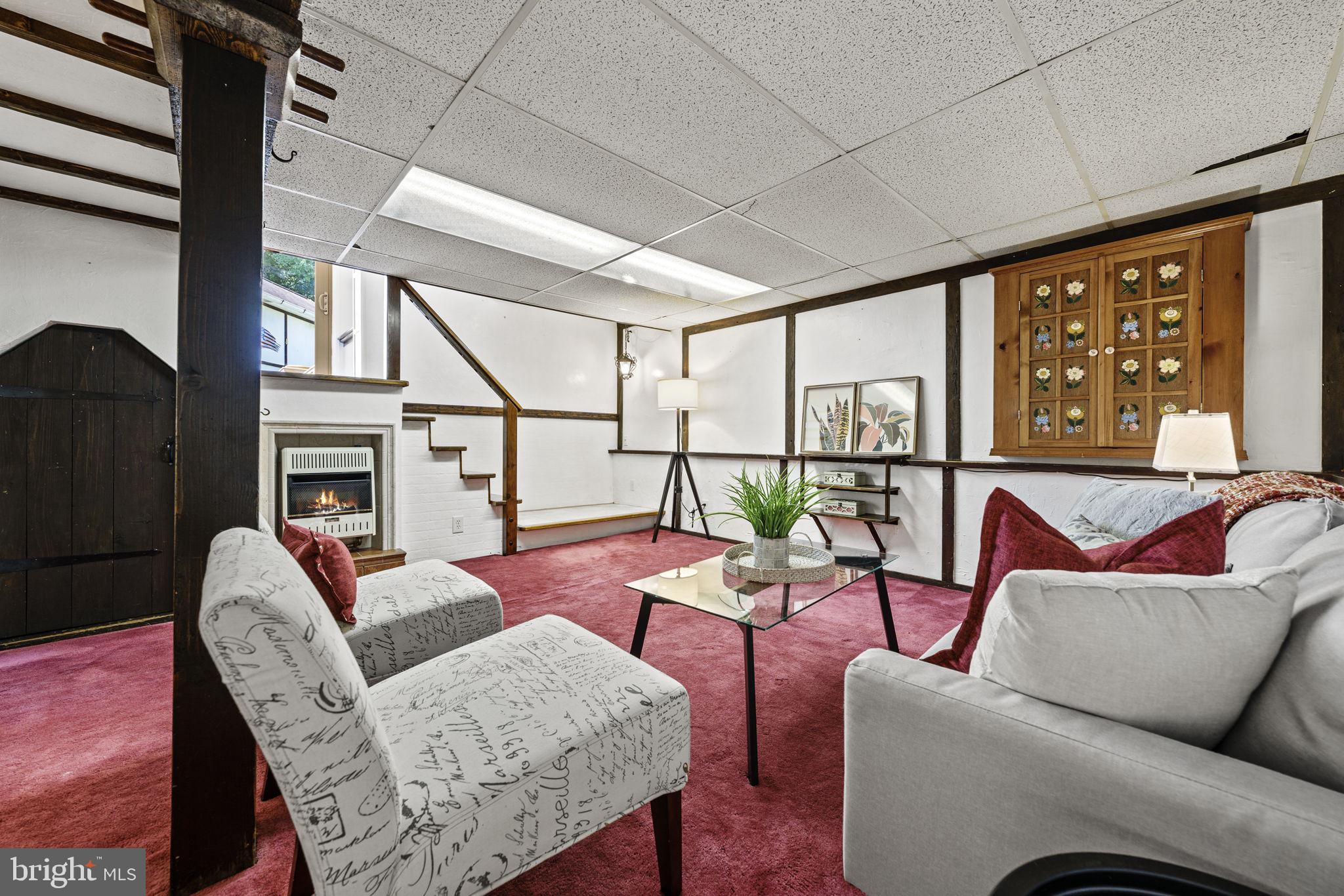 HOLLYWOOD - Residential