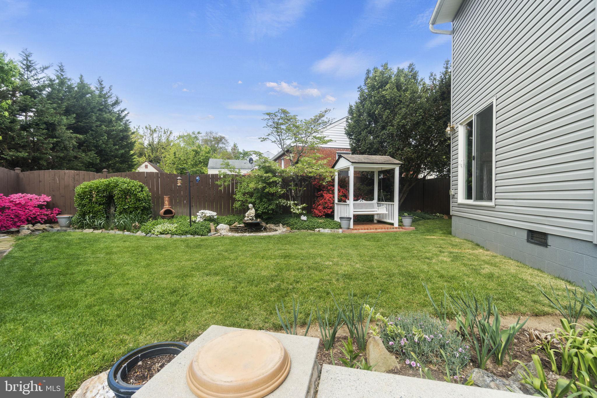 HOLLYWOOD - Residential