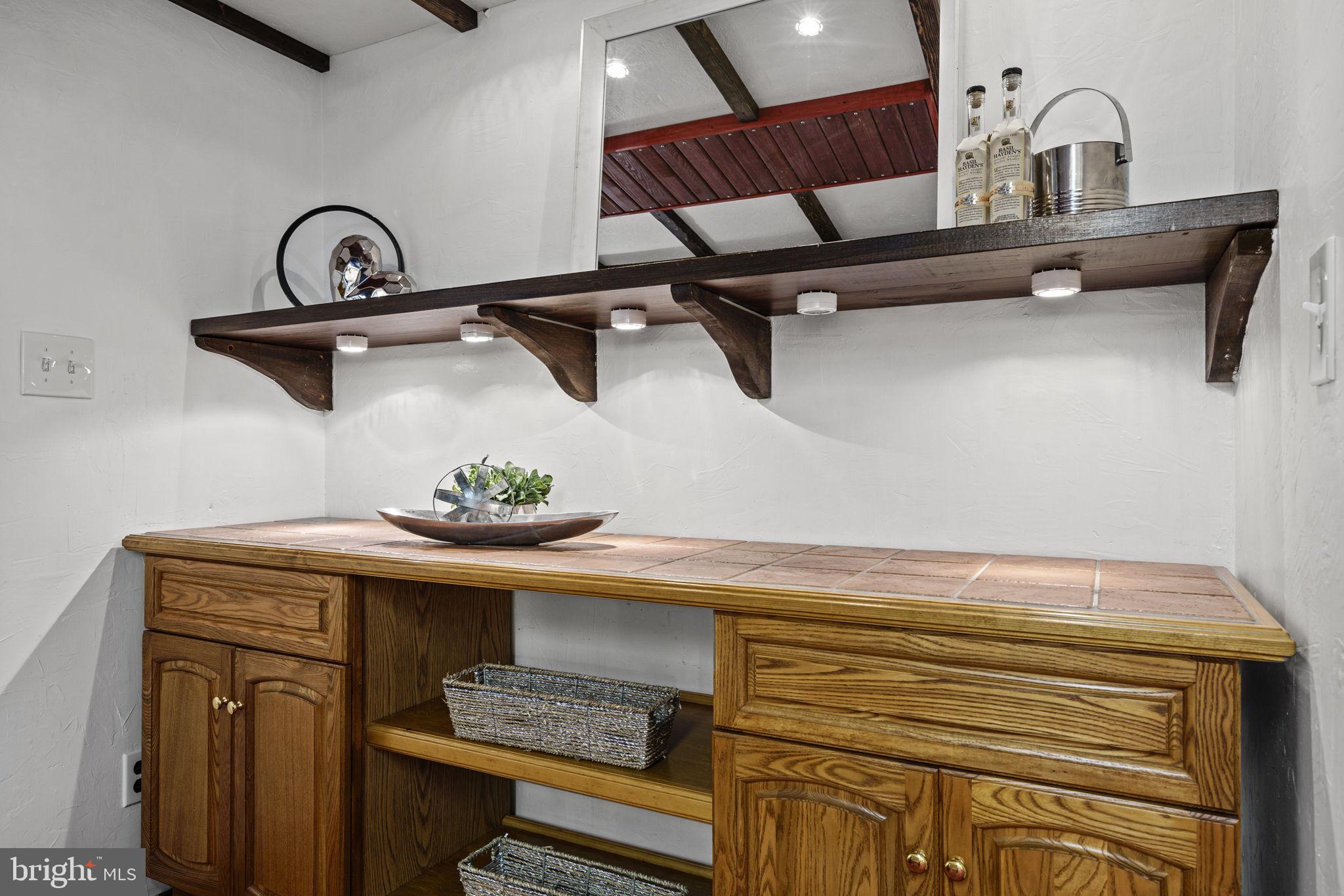 HOLLYWOOD - Residential