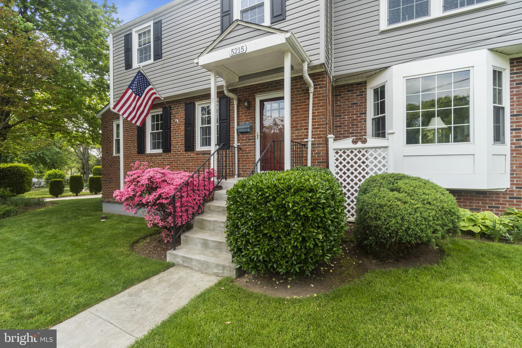 HOLLYWOOD - Residential