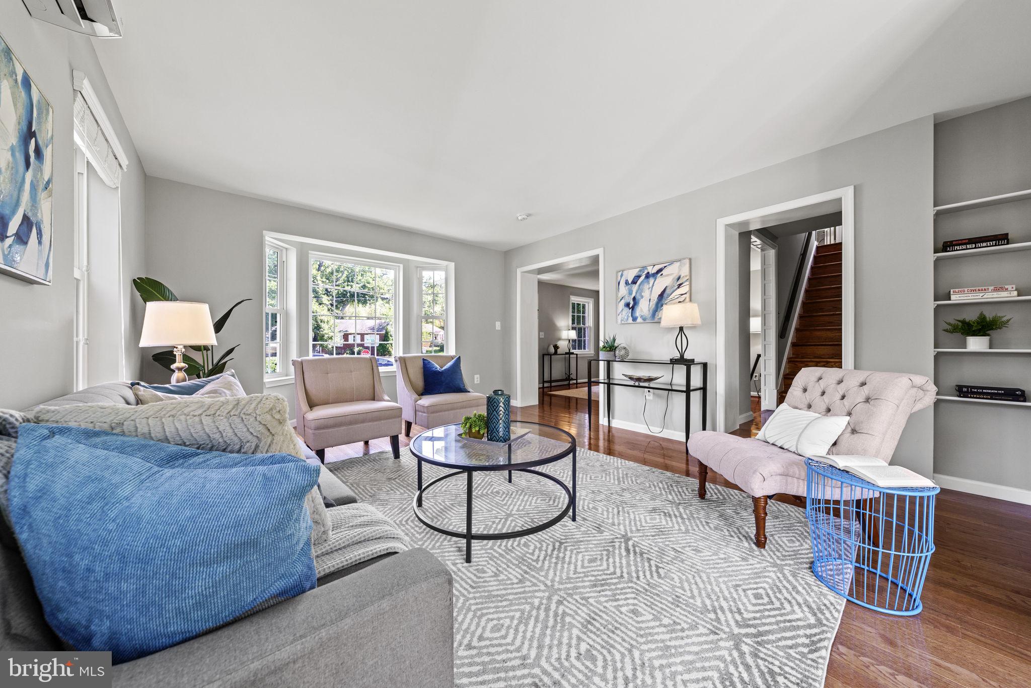 HOLLYWOOD - Residential