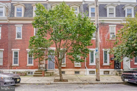 Townhouse For Sale - 2322 Fitzwater Street<br/> PHILADELPHIA, PA 19146