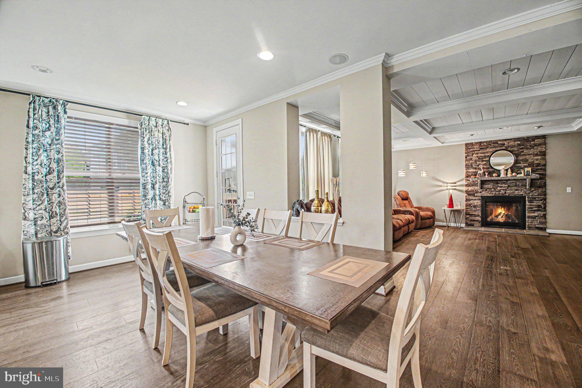 RAYMOND FARM - Residential