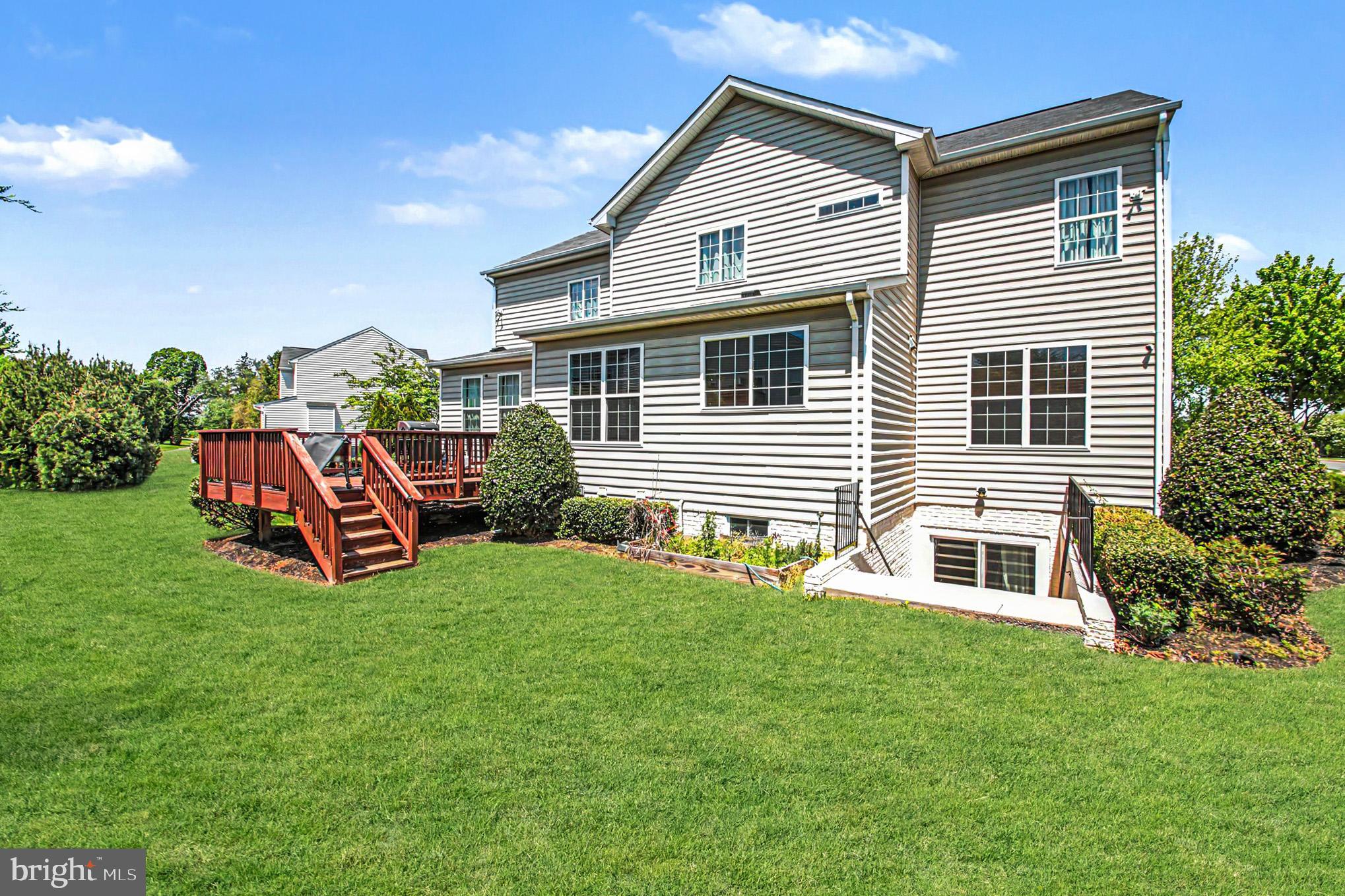 RAYMOND FARM - Residential
