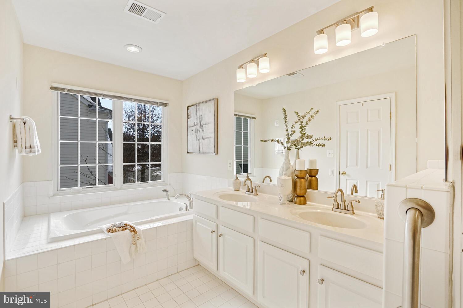 BRAEMAR - Residential