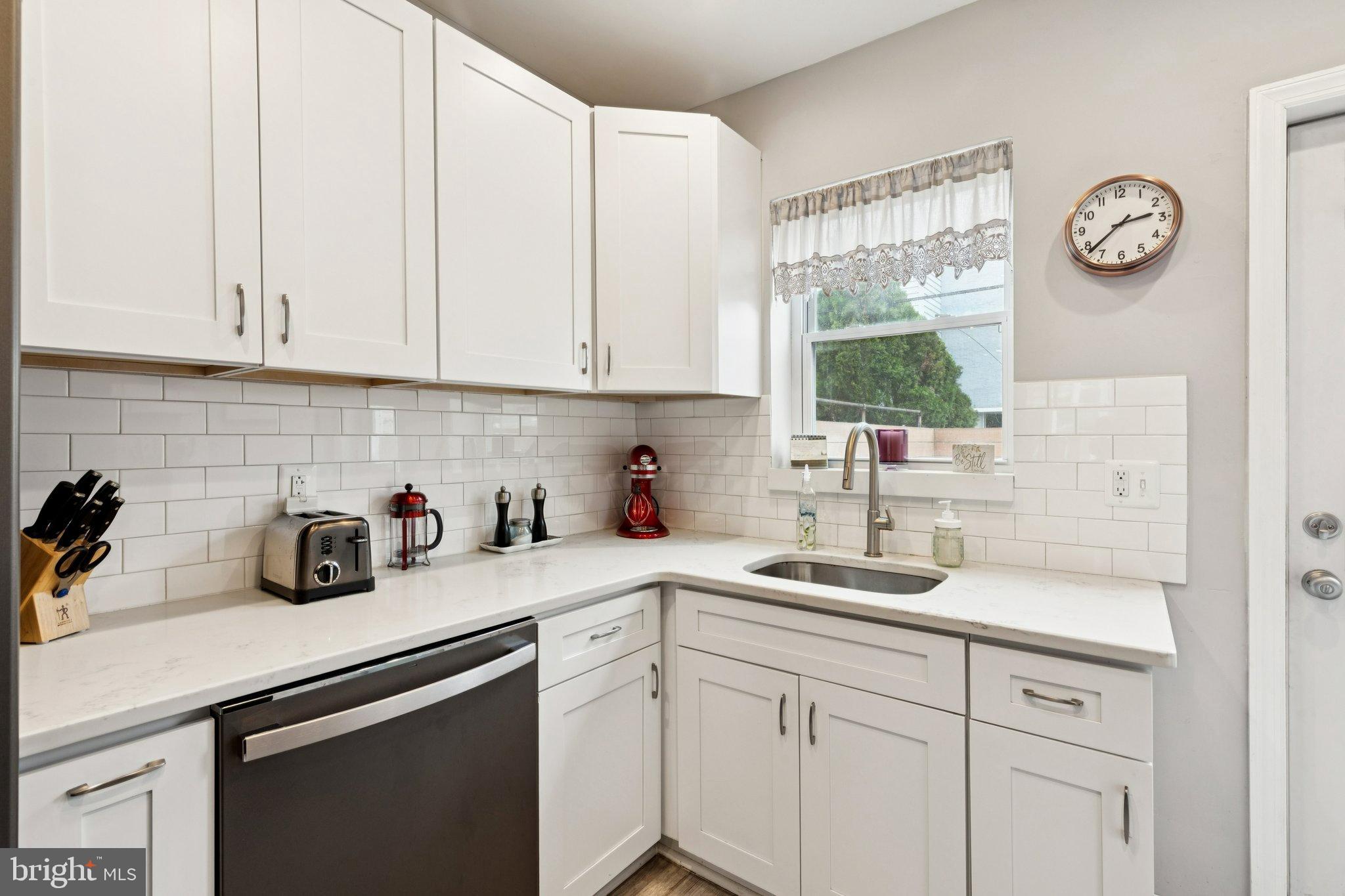 NEWBOLD - Residential