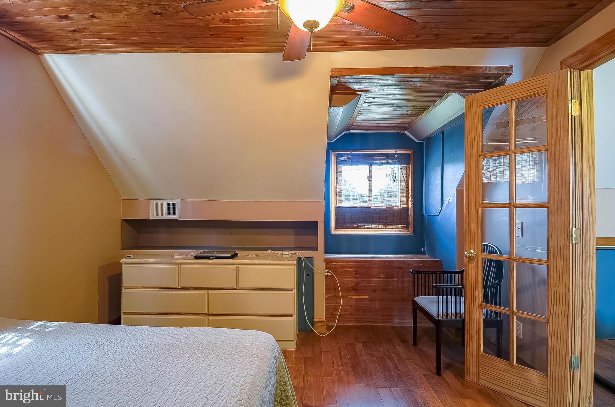 GLENBROOK VILLAGE - Residential