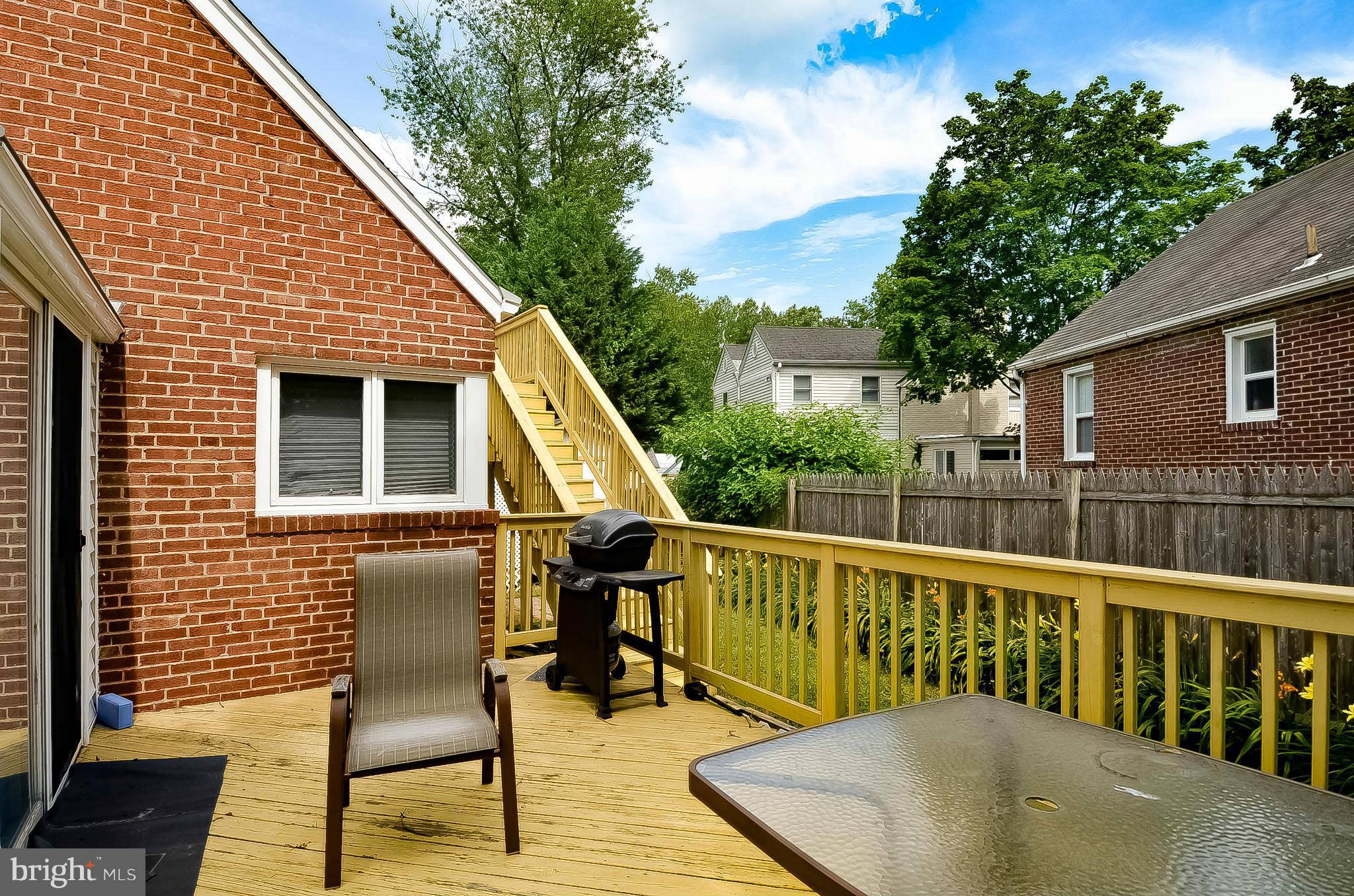 GLENBROOK VILLAGE - Residential