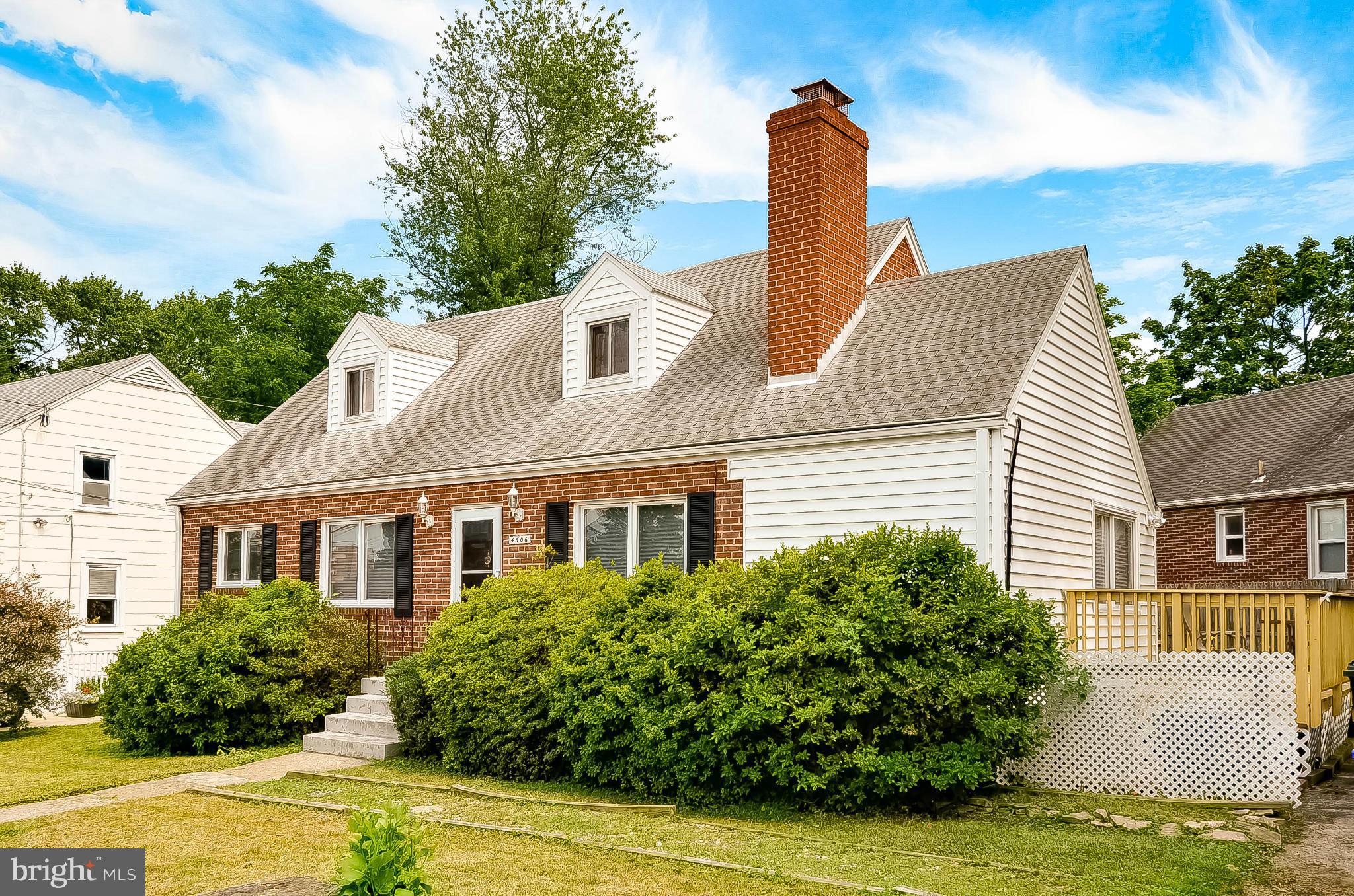 GLENBROOK VILLAGE - Residential