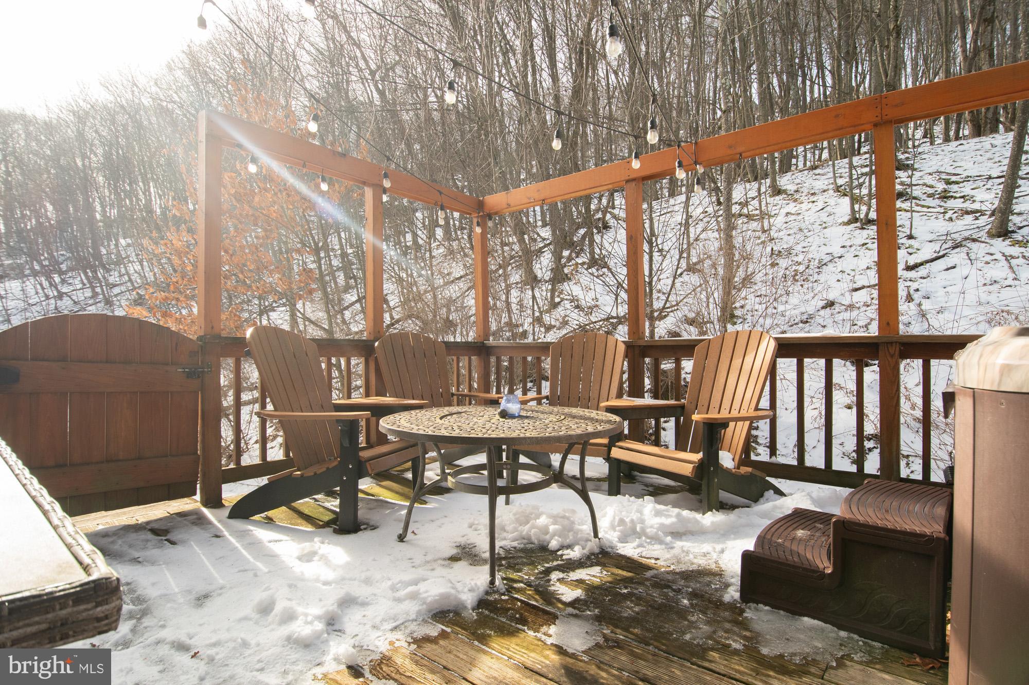 VILLAGES OF WISP - Residential