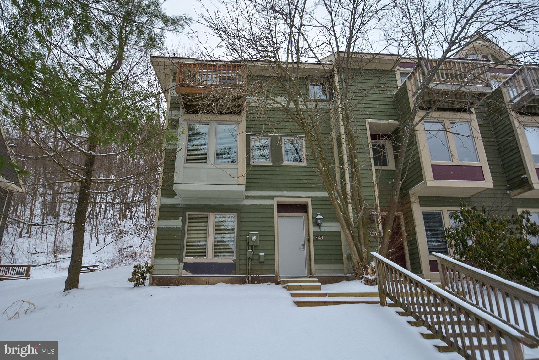 VILLAGES OF WISP - Residential