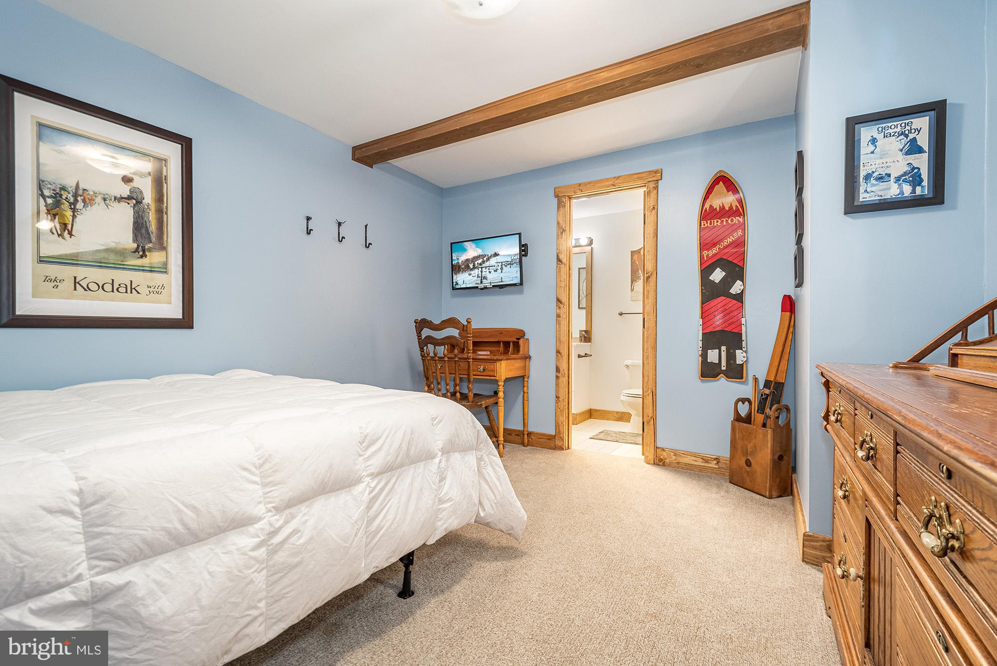 VILLAGES OF WISP - Residential