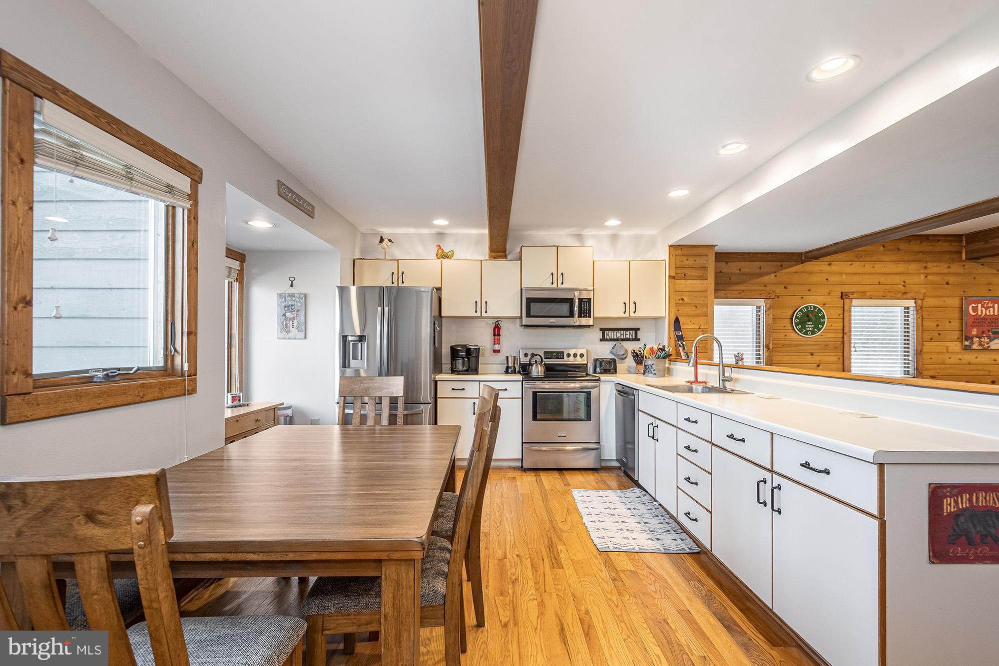 VILLAGES OF WISP - Residential