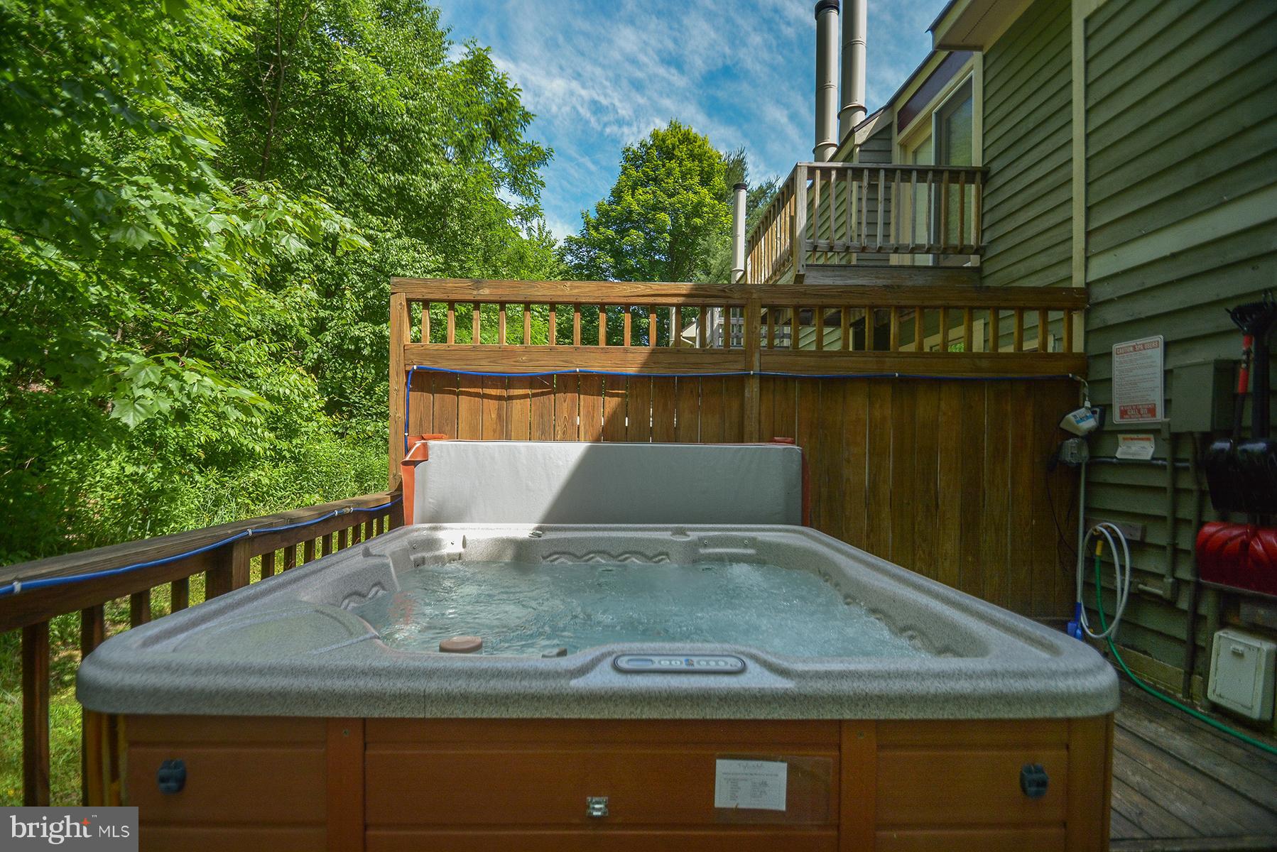 VILLAGES OF WISP - Residential