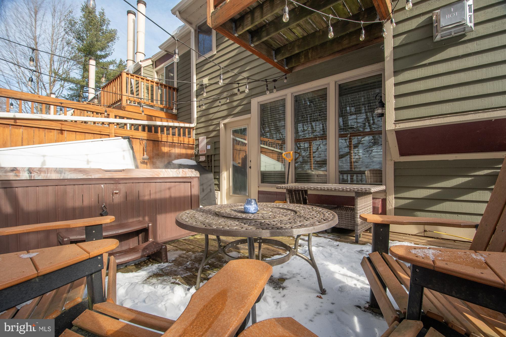 VILLAGES OF WISP - Residential