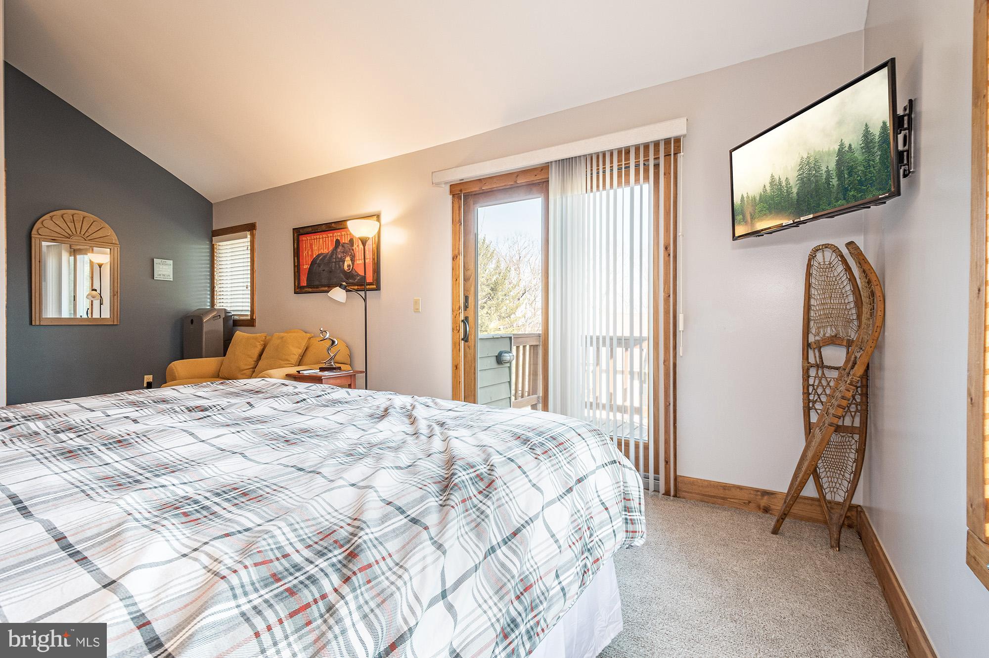 VILLAGES OF WISP - Residential