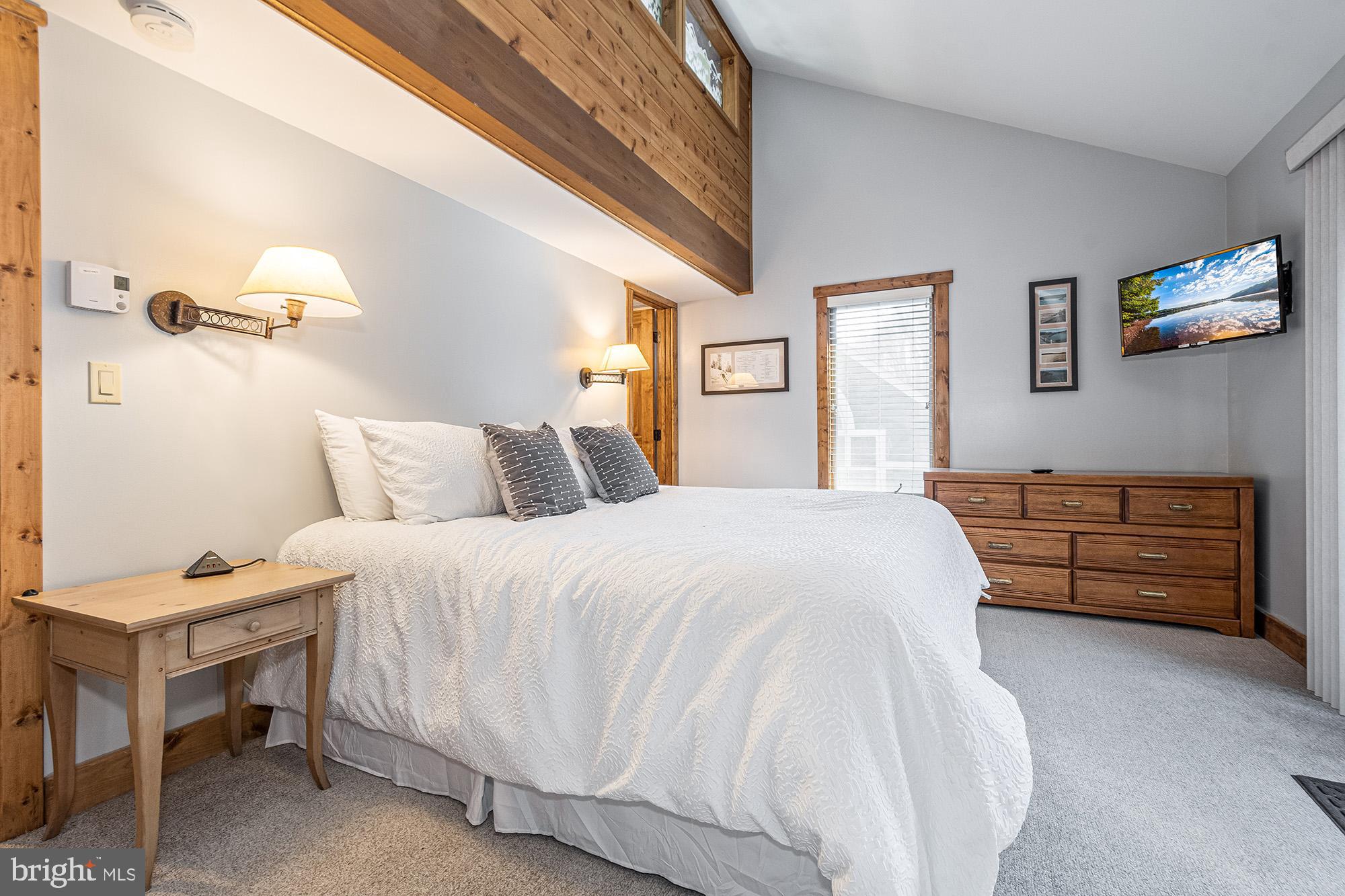 VILLAGES OF WISP - Residential