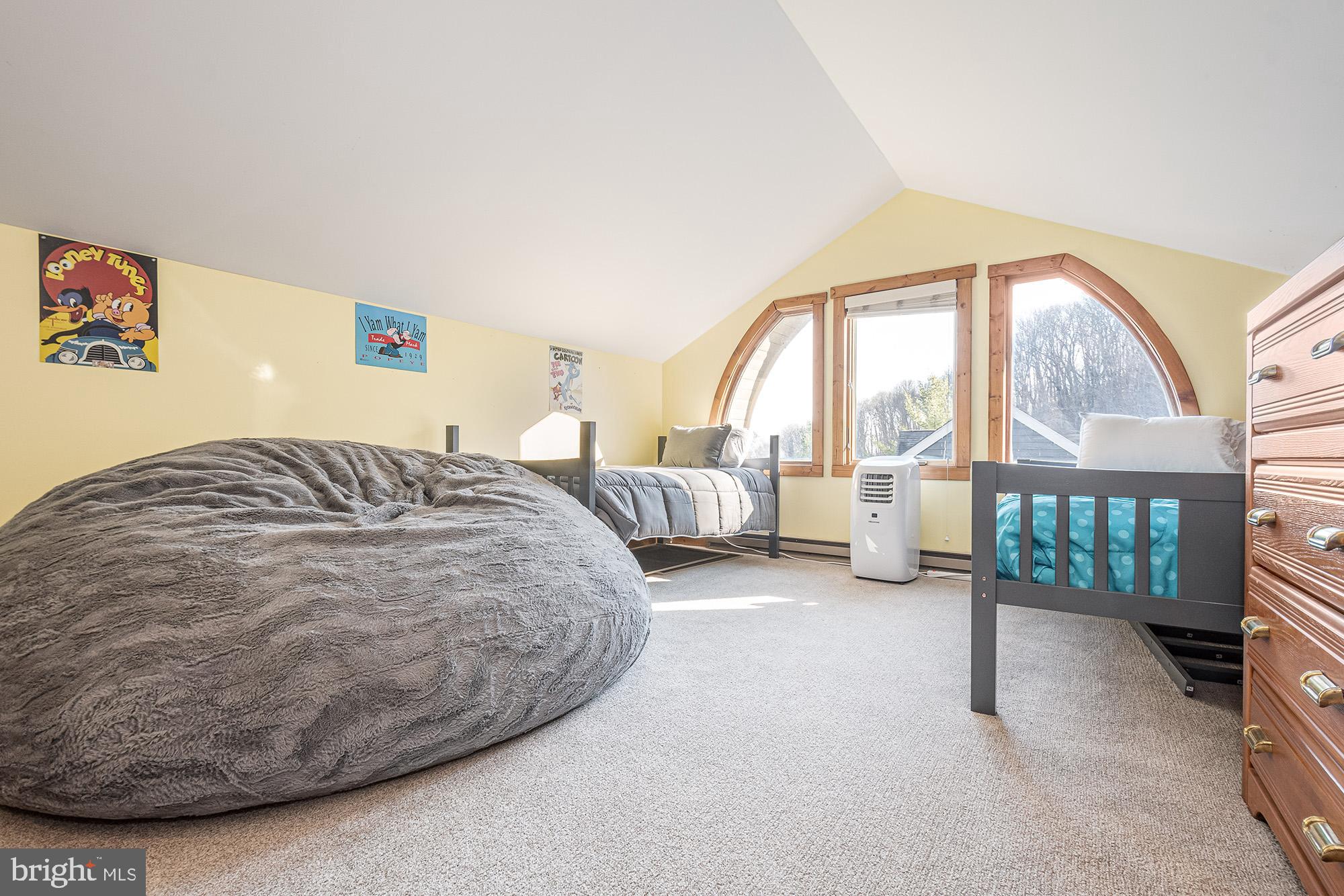 VILLAGES OF WISP - Residential