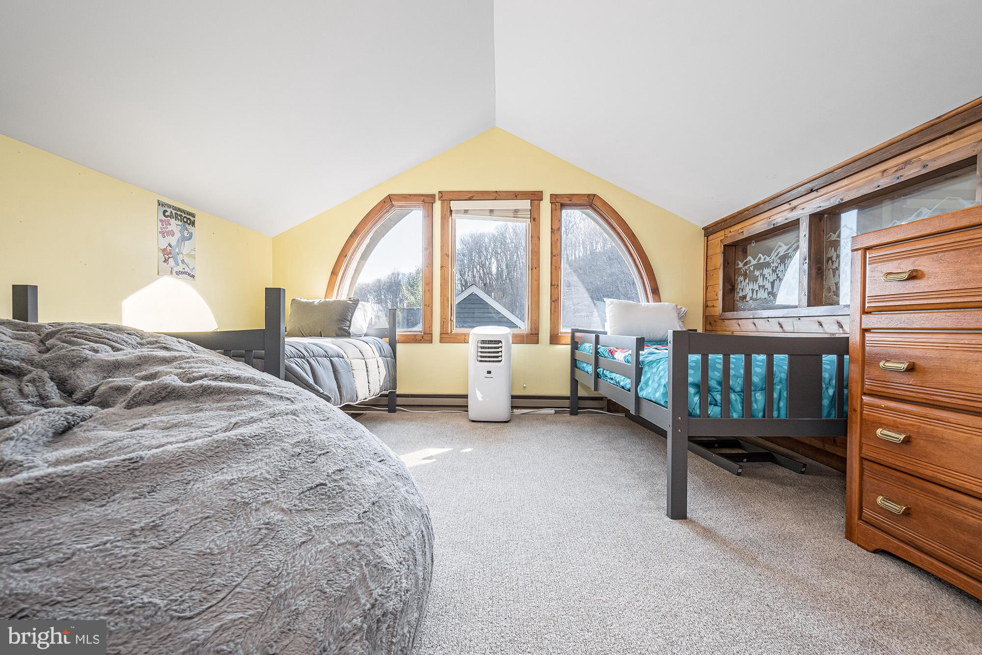 VILLAGES OF WISP - Residential