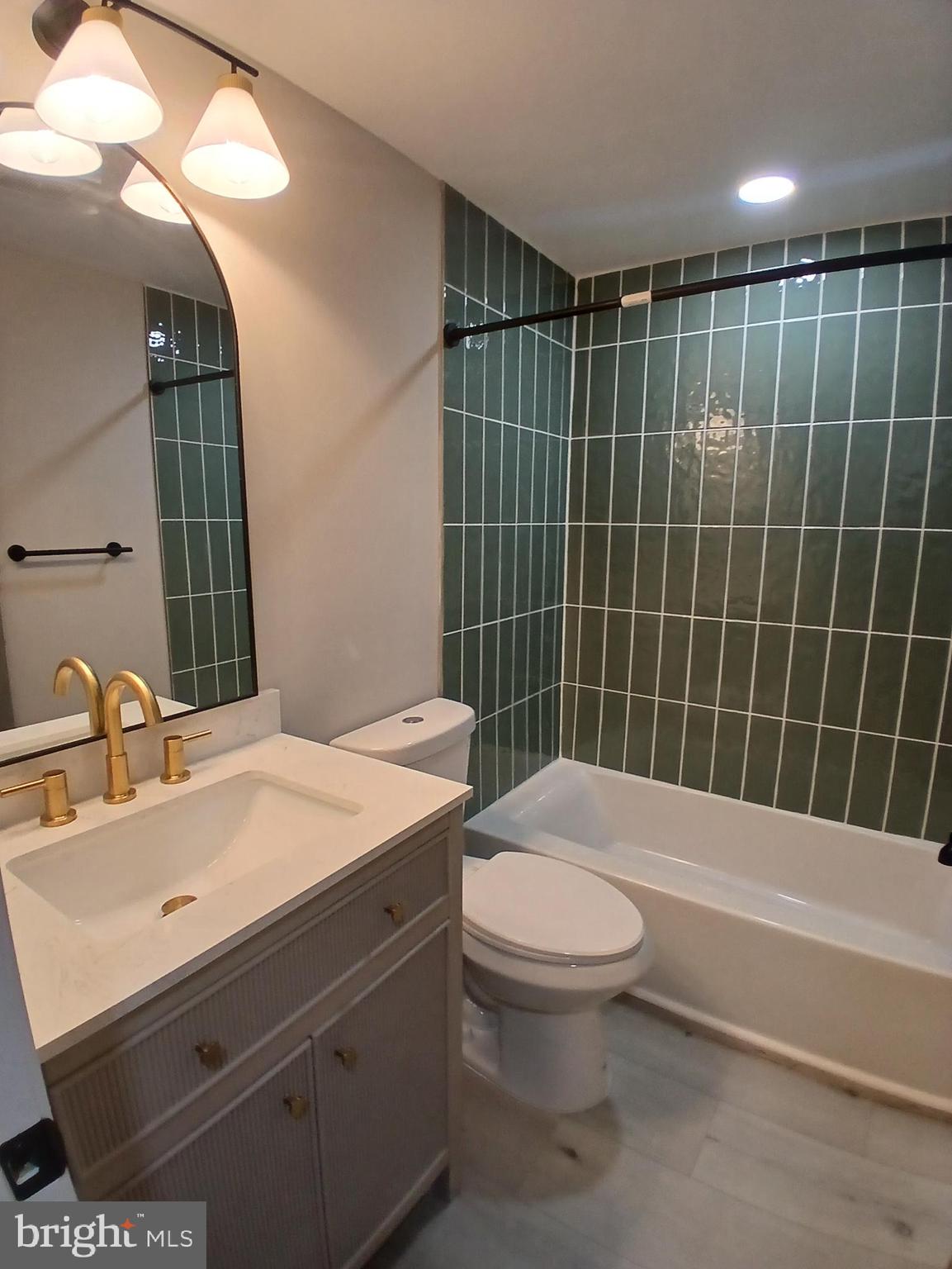 JERSEY HEIGHTS - Residential