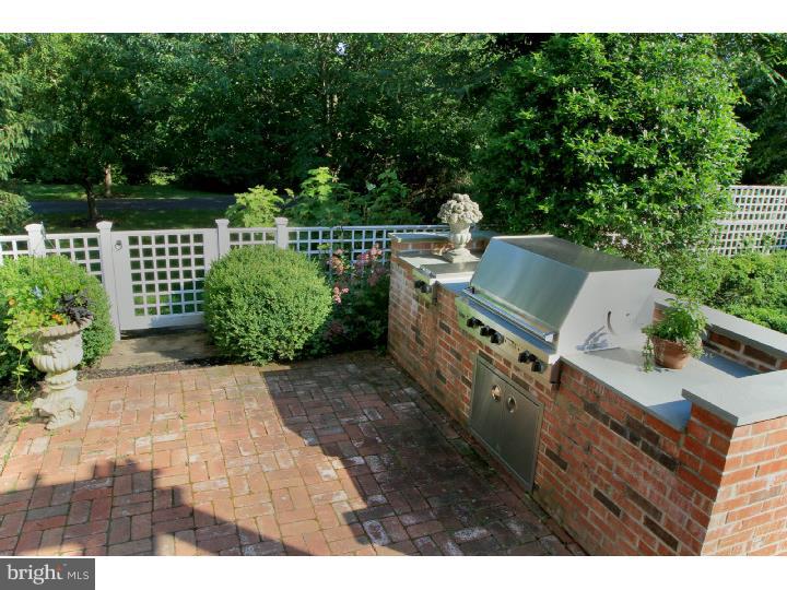 SPRUCEFIELD - Residential