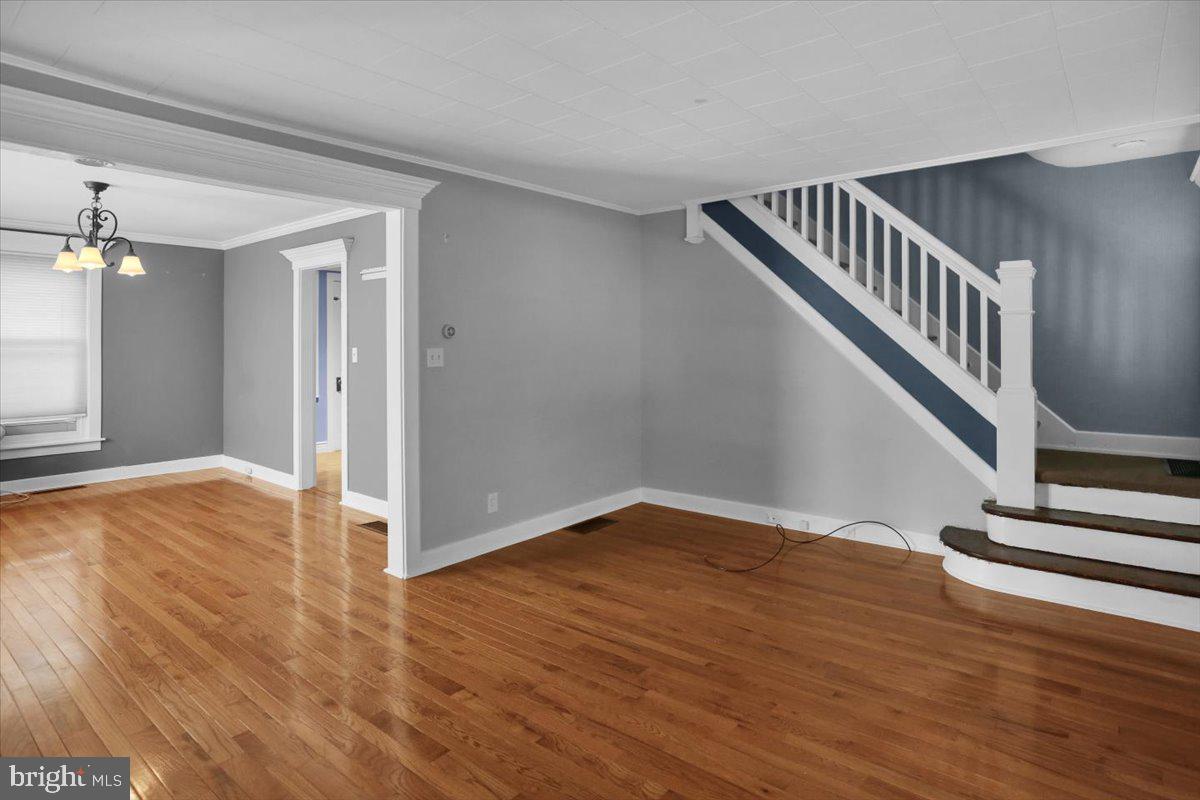 2411 FAIRVIEW AVENUE