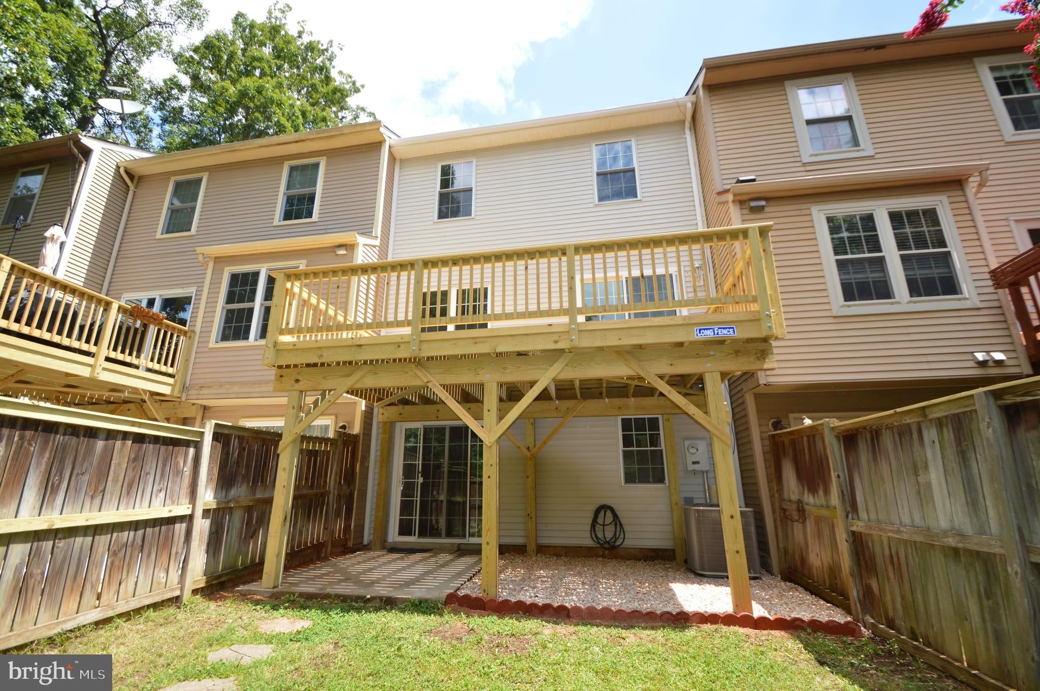 3926 COLLIS OAK COURT