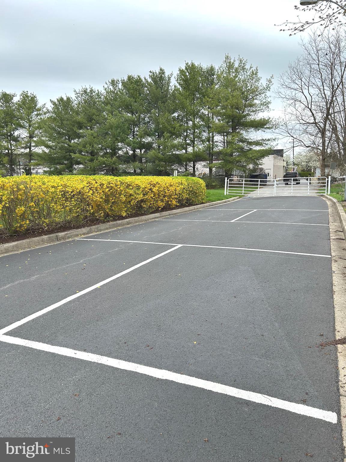 WINIFRED MANOR - Residential