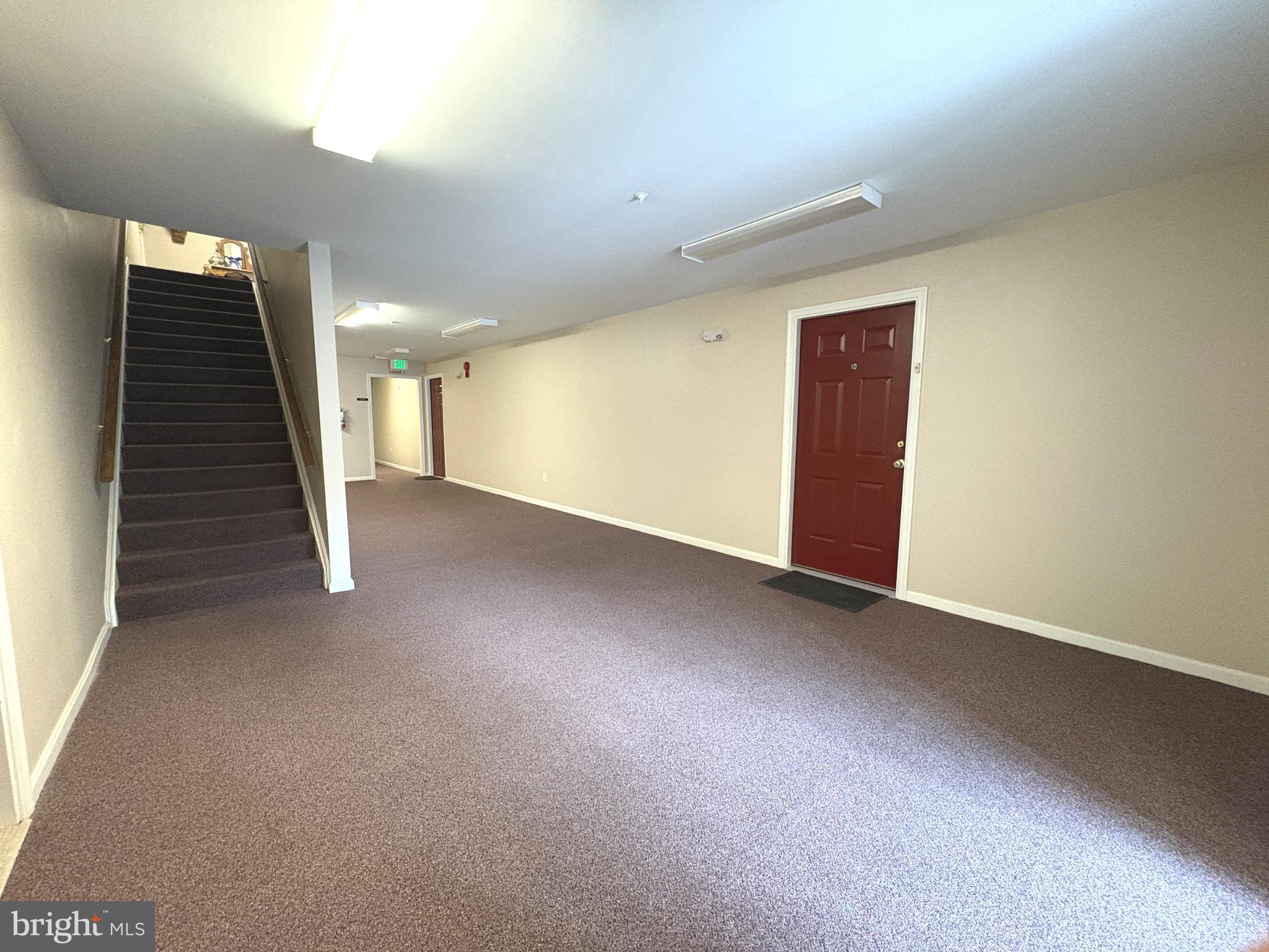 WINIFRED MANOR - Residential