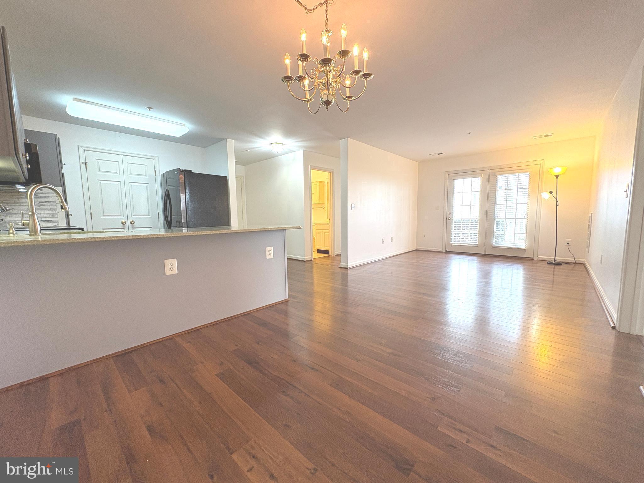 WINIFRED MANOR - Residential