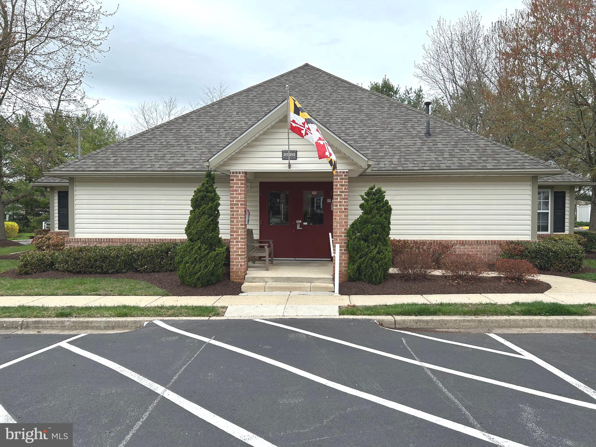 WINIFRED MANOR - Residential